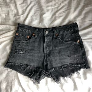 Black Levi’s Denim Shorts